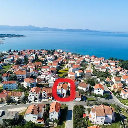 Studio Apartman Ivan Апартаменты Задар